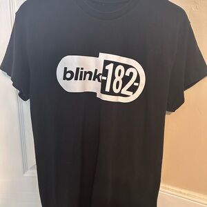 Hot Topic Black Blink-182 Short Sleeve Tee